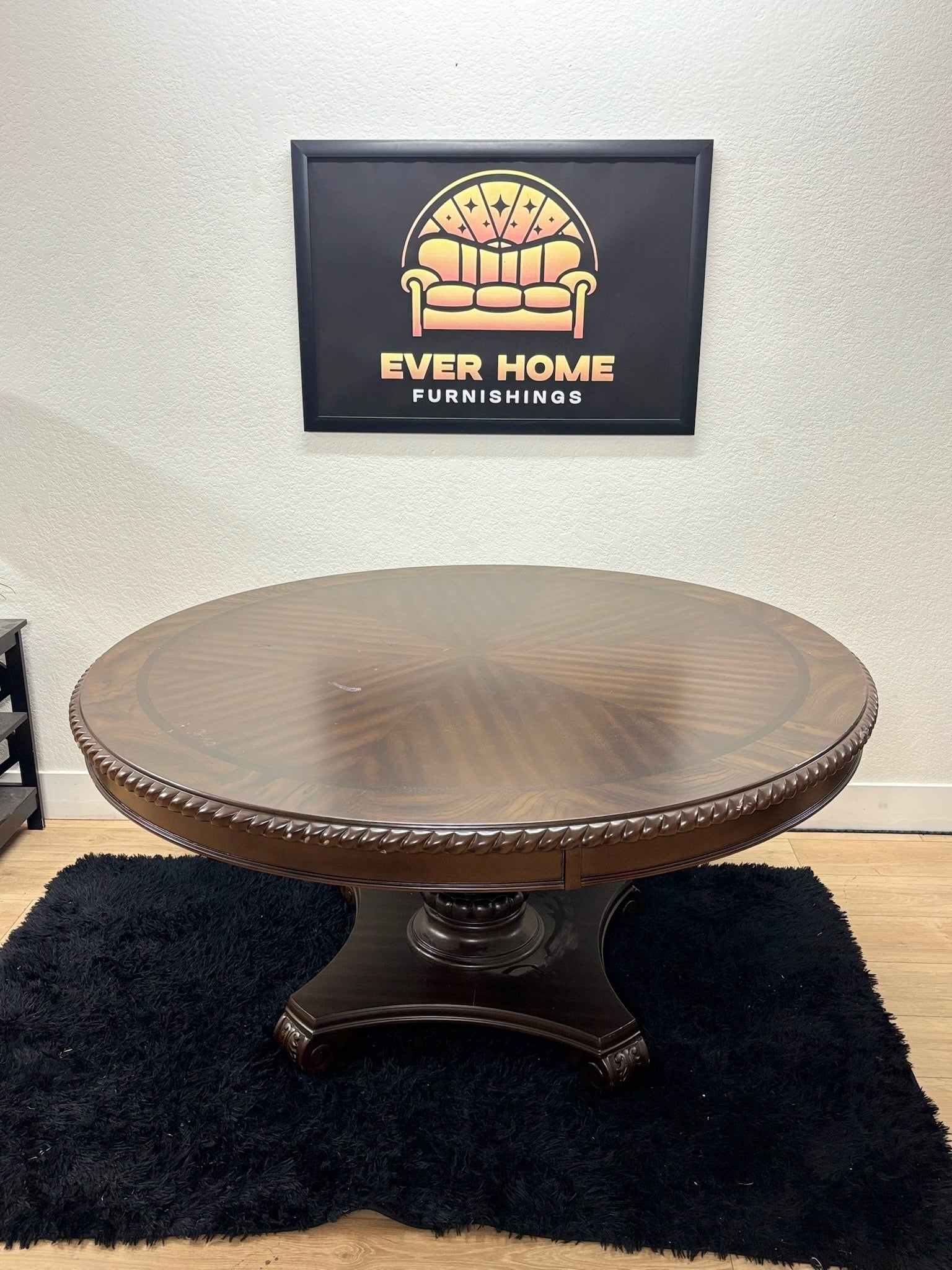 Cecily Round Dining Table